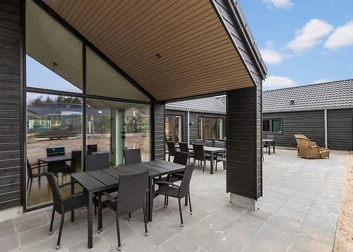 Holiday home 5 Star In Glesborg *